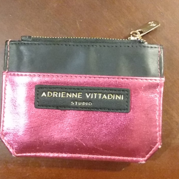 Adrienne Vittadini Button Close Fold Wallet - Picture 4 of 8
